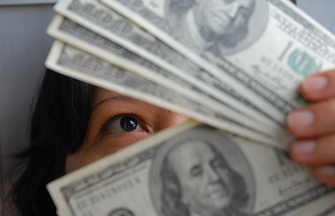 Giá USD, vàng đã hạ nhiệt