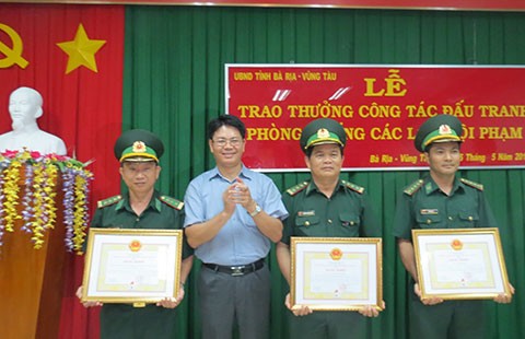 Thưởng ‘nóng’ biên phòng cảng Bà Rịa-Vũng Tàu