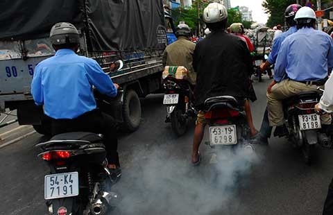 Bộ GTVT đề xuất: Thí điểm kiểm soát khói xe máy ở 5 TP lớn