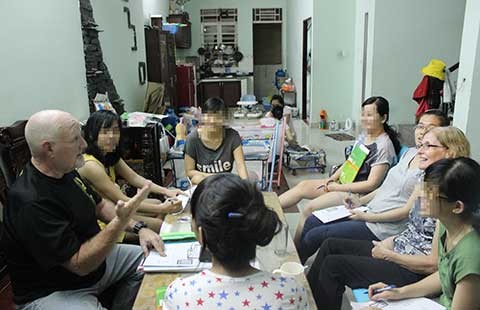 Dứt bỏ mọi thứ để đến với Việt Nam