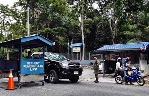Tìm thấy mộ chôn người tị nạn ở Malaysia