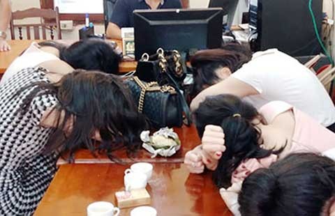 Có người mua 'sex tour' giá 50.000 USD?