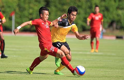 ‘Không tiền thì đừng đến Singapore’