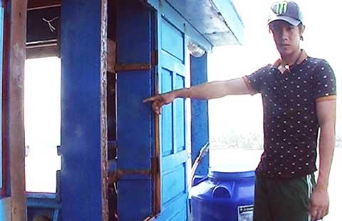 Vụ cảnh sát biển Trung Quốc tấn công tàu cá: Sửa chữa tàu để ra khơi