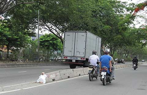Dải phân cách gây nguy hiểm