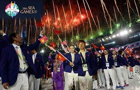 SEA Games 28 chính thức khai mạc: Ngọn lửa Sea Games