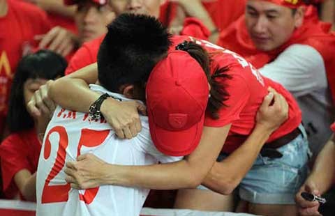 Những cổ động viên chân chính…