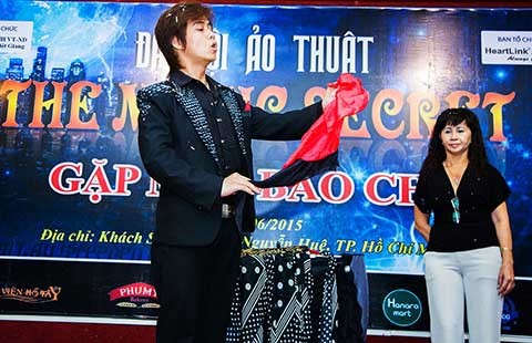 Phận diễn lót của ảo thuật Việt