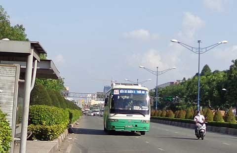Đường Trường Chinh, Cộng Hòa giờ cao điểm: Thoáng nhưng nguy hiểm