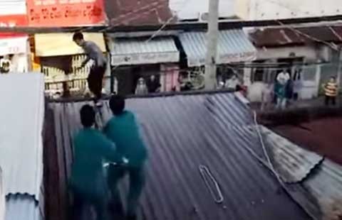 Đốt nhà, giết người yêu vì bị chia tay