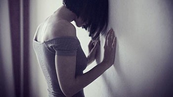 ‘Yêu’ bé gái 15 tuổi, một thanh niên bị khởi tố