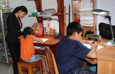 Chỗ dựa của những công nhân từng lấm bụi đường