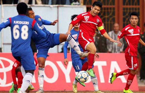 Vòng 18 V-League: Phao cứu sinh!