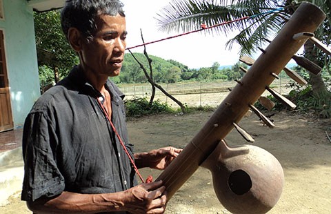 Người đàn ông H’re sau vụ án loạn luân