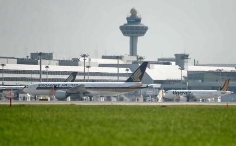 Singapore lý giải việc không cho nhiều người Việt nữ nhập cảnh