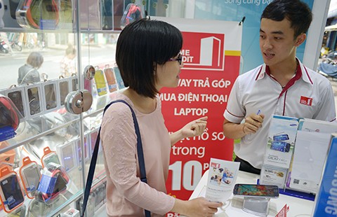 Giới trẻ mê điện thoại di động