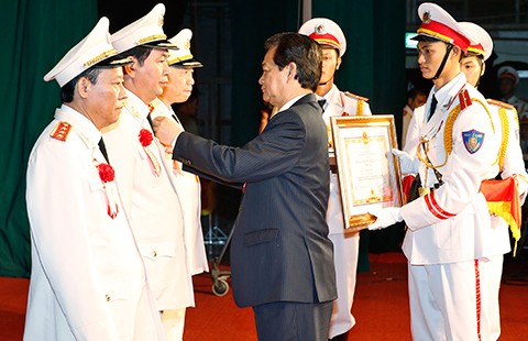 Lực lượng công an hết lòng, hết sức phục vụ nhân dân