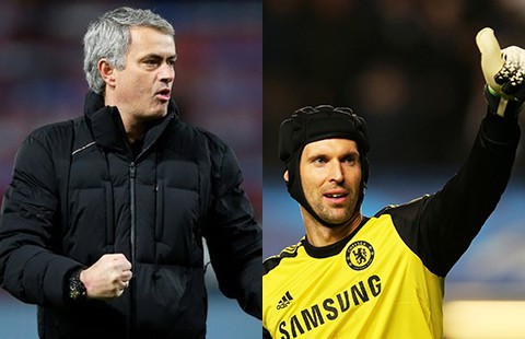 Premier League: Mourinho ‘nhớ’ Cech