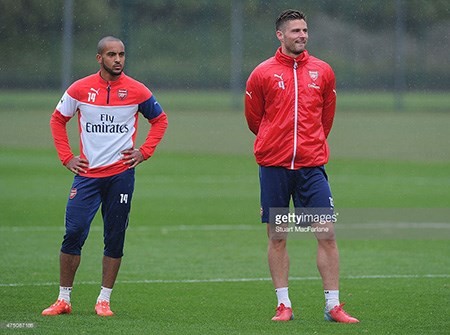 Arsenal - West Ham: Wenger cần một sát thủ nặng ký
