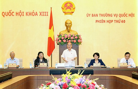 Khi chủ tịch Quốc hội phải than trời về phí