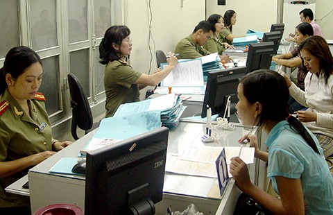 TP.HCM: Người dân dễ hơn khi cấp, đổi hộ chiếu