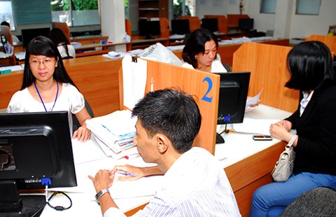 Doanh nghiệp phải trả phí ngoài luồng cho cán bộ thuế