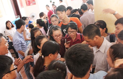 Náo loạn xét tuyển đại học ‘phút 89’!