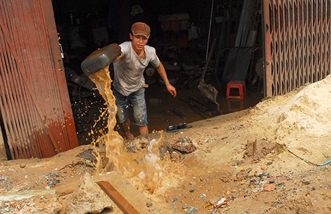 Lập đoàn kiểm tra liên ngành về ngập nước do nâng đường