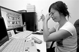 Làm quá giờ tăng rủi ro đột quỵ