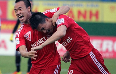 Vòng 23 V-League 2015: 90 phút cho cả mùa
