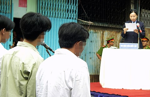 Thu hẹp phạm vi xử hình sự với trẻ em
