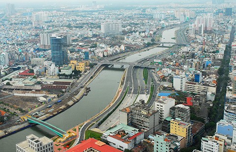 Xây dựng TP.HCM thành trung tâm lớn của khu vực