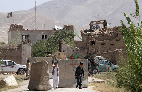 Taliban đào hầm giải cứu hàng trăm phạm nhân