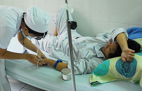 Không đặt nhiều phí ‘đè’ bệnh nhân