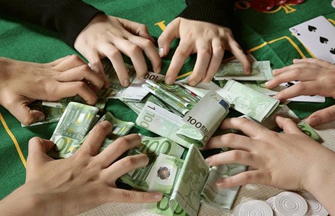 Mỗi trận hơn 1 tỉ euro cá cược bất hợp pháp