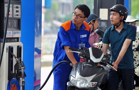 ‘Ông xăng dầu’ có lách luật?