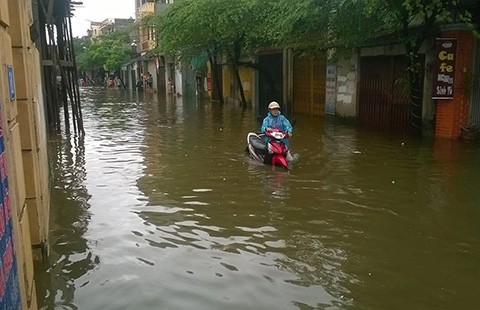 Hà Nội: Chi hàng ngàn tỉ, ngập vẫn hoàn ngập