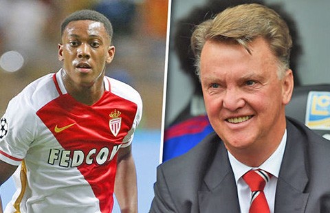 Martial ‘gà son’ của Van Gaal
