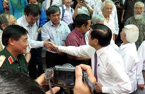 Văn học nghệ thuật với sứ mệnh uốn nắn nhân cách