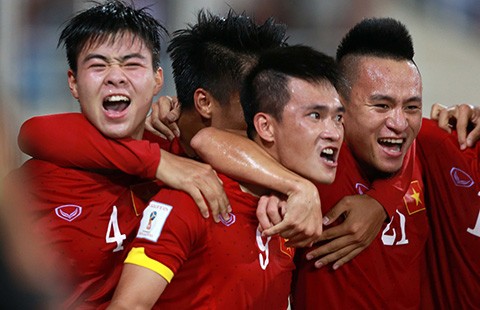 Vấn đề của đội tuyển Việt Nam: Lột xác!