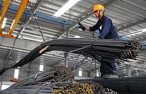 Thúc thủ trước hàng ngoại giá cực rẻ