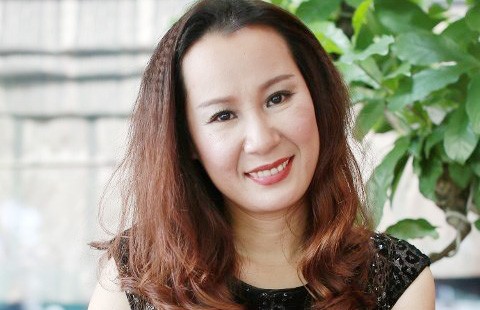 Giáng Son trở lại sau tám năm vắng bóng