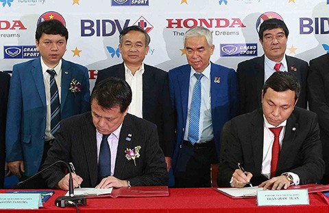 Vấn đề của bóng đá Việt Nam: Gieo gì, gặt nấy