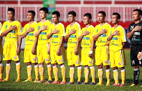 Hà Nội T&T nhẹ nhàng đăng quang
