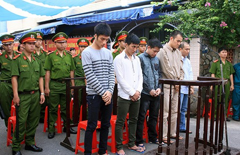 LS ngồi ngang hàng KSV mới tranh tụng bình đẳng