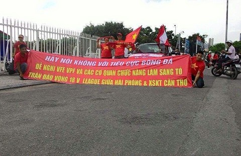Làm sạch giải đấu