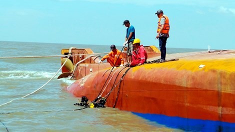 Tìm được thuyền viên cuối cùng của tàu Hoàng Phúc 18