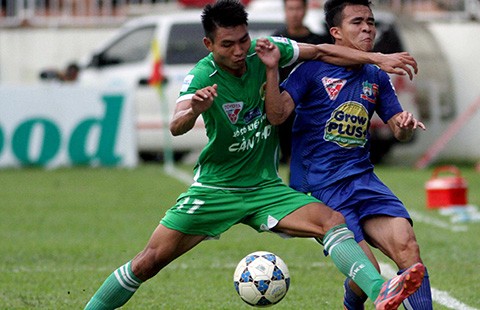 Bóng đá Việt Nam: Túi tiền không đáy