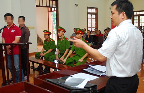 Chính phủ đề nghị bỏ thủ tục cấp chứng nhận bào chữa
