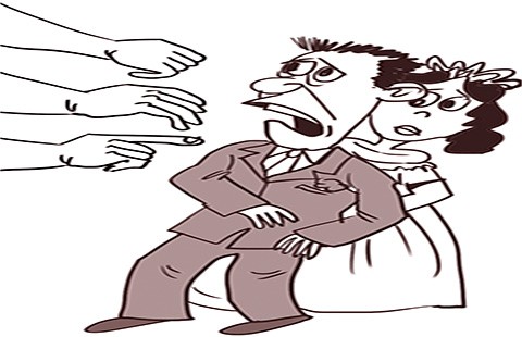 Đến tiệc cưới đòi chồng